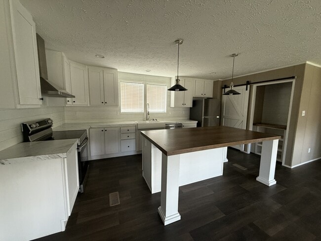 Building Photo - 150 Wen-Dell Ln