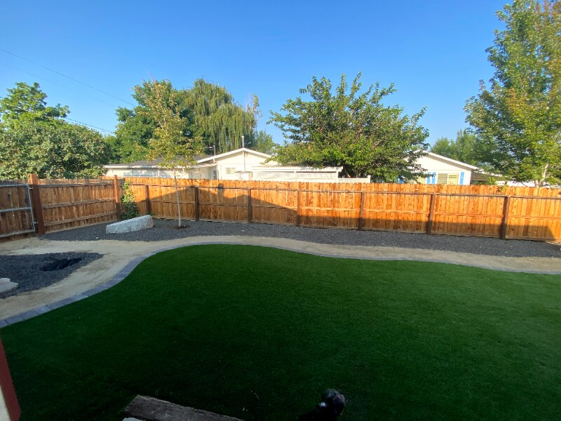 Building Photo - 1338 Jobs Peak Dr