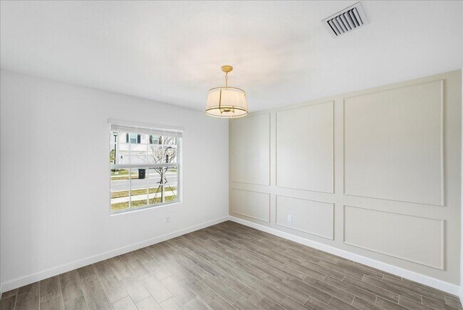 Foto del edificio - 6354 Windwood Wy