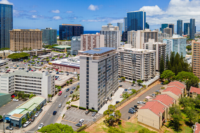 Holiday Manor - Apartments In Honolulu, Hi 