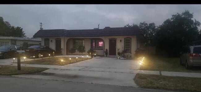Foto del edificio - 5628 Hayes St