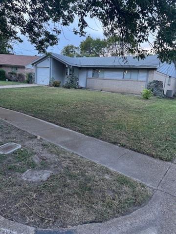 Primary Photo - 446 Oriole Cir