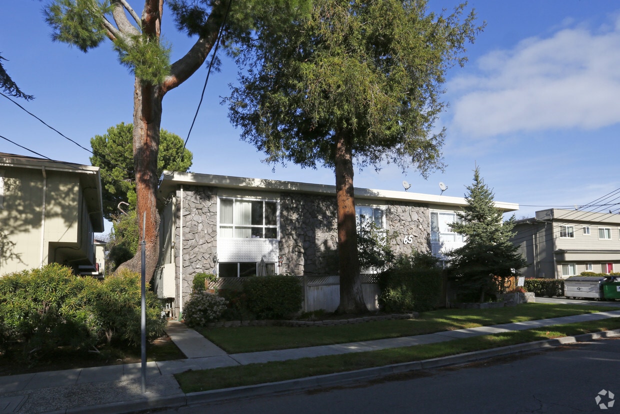 Building Photo - 65 Glen Eyrie Ave