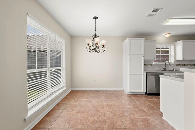 Building Photo - 11327 Shady Bend Dr
