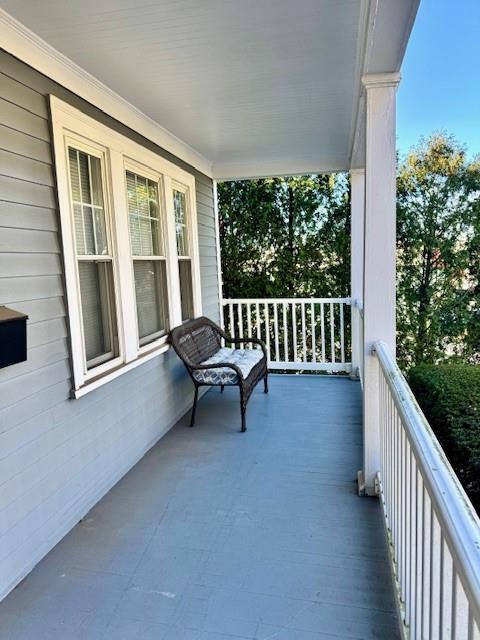 Building Photo - 19-19 6th St