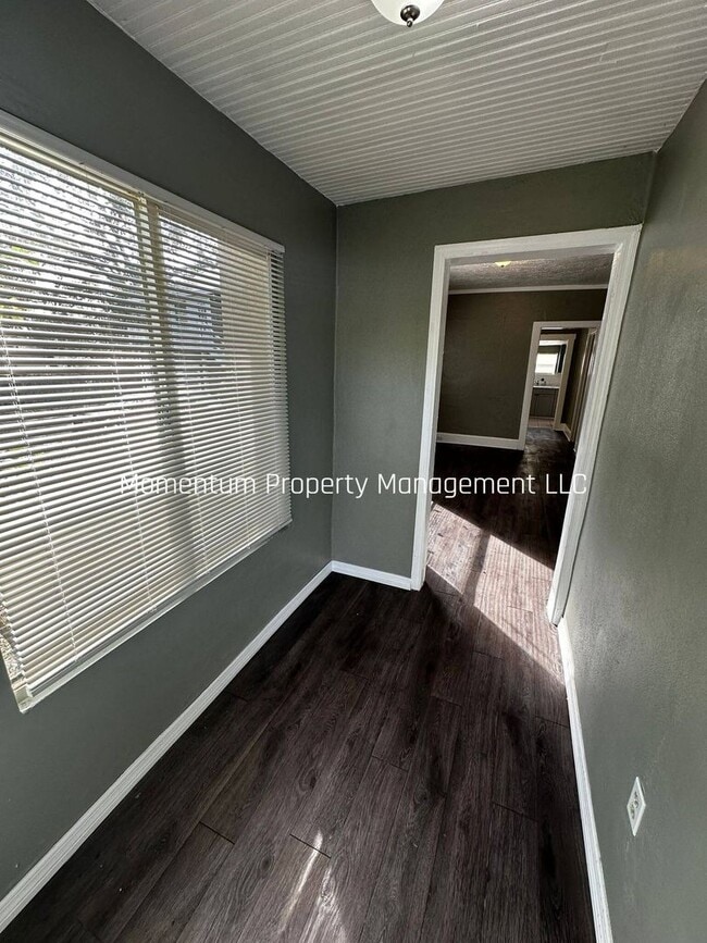Foto del edificio - 2237 Auburn St S