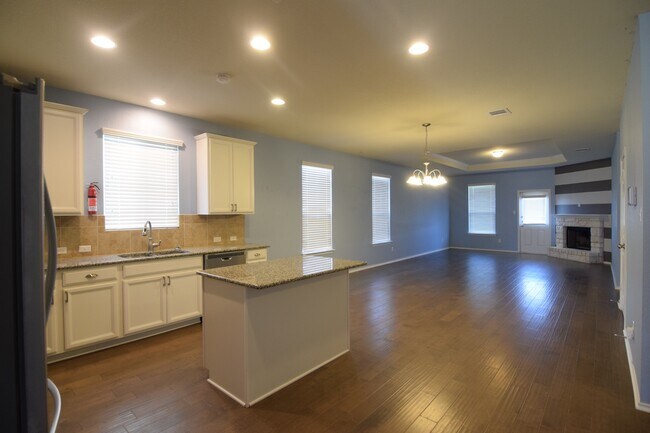 Foto del edificio - 3402 Claymore St