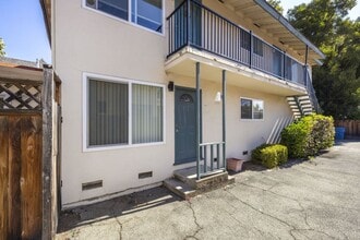 Building Photo - 555 Stanford Ave