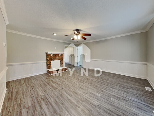 Building Photo - 6125 Krandon Dr