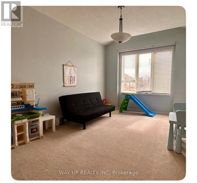 Building Photo - 983 Kimball Crescent