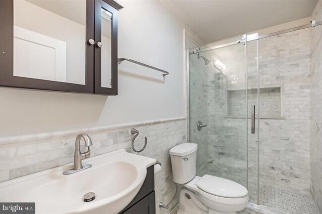 Foto del edificio - 2130 Locust St