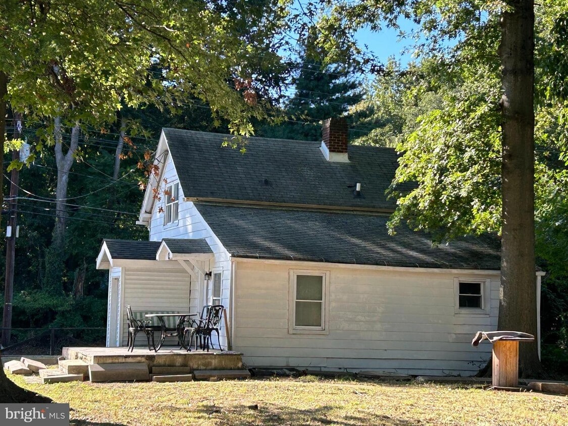 31 Haddonfield Rd, Cherry Hill, NJ 08002 House Rental in Cherry Hill