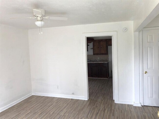Building Photo - 7909 Bowen St