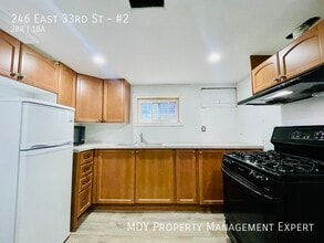 Building Photo - 246 E 33rd St