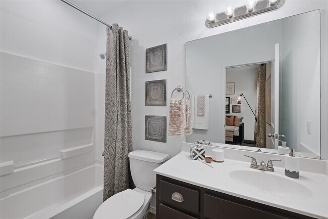 Foto del edificio - 12811 Berthoud Ln