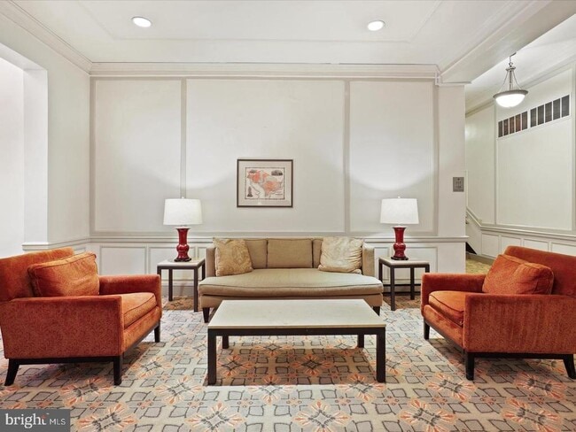 Foto del edificio - 3051 Idaho Ave NW