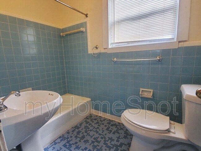 Foto del edificio - 113 Aquamarine Ave
