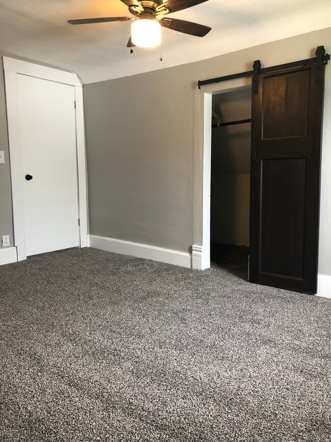 Large Upstairs Bedroom - 412 Lac Qui Parle Ave N