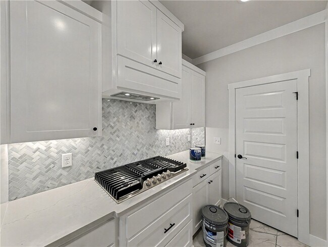 Foto del edificio - 6906 SW Basswood Ave