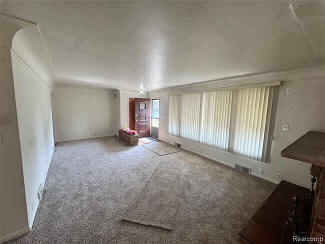 Building Photo - 4276 5th St