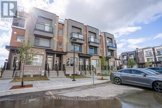 Building Photo - 621 Makwa Private