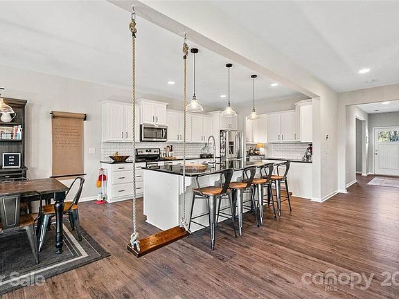 Foto principal - 1137 Bethel Rd