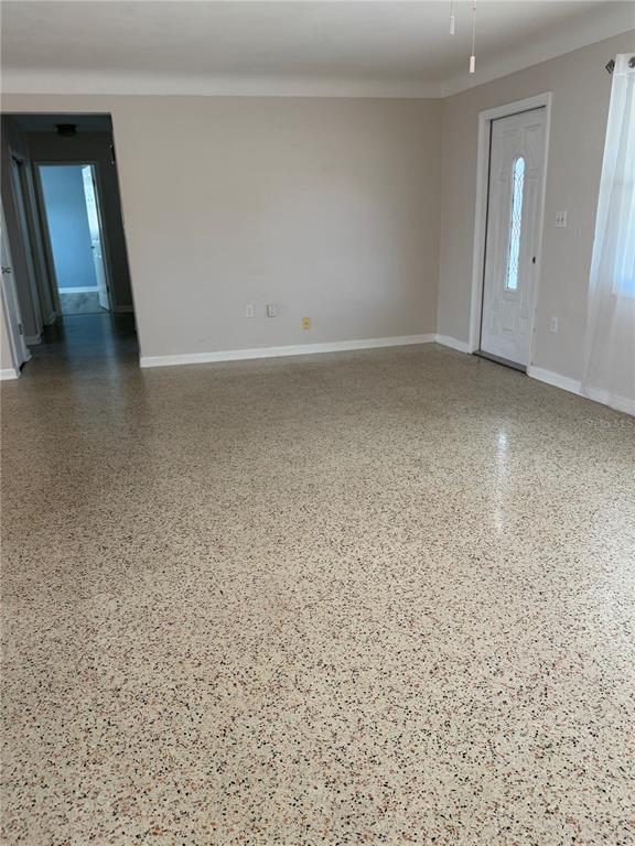 Foto del edificio - 2100 E Vina Del Mar Blvd