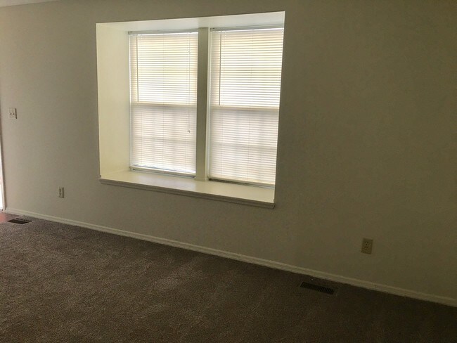 Foto del edificio - 7610 Mt Whitney