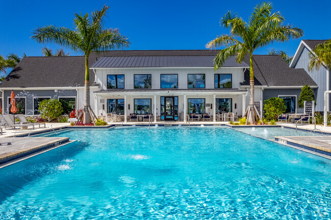 Pool - The Sophia Luxury Rental Homes