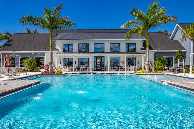 Building Photo - The Sophia Luxury Villas