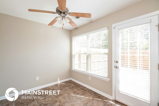 Foto del edificio - 3034 Broadleaf Trail Rd