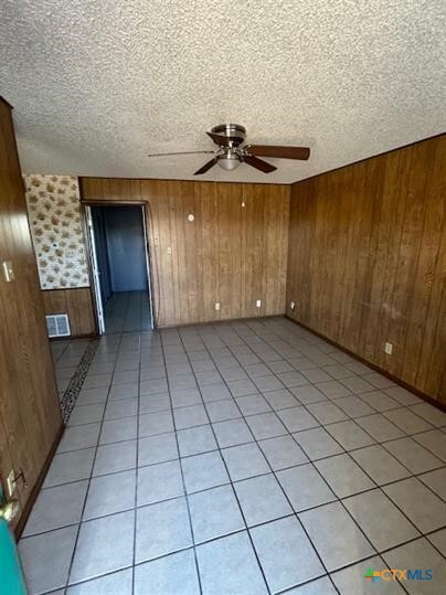 Building Photo - 1015 Parmer Ave
