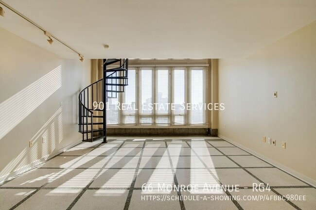 Photo - 66 Monroe Ave House