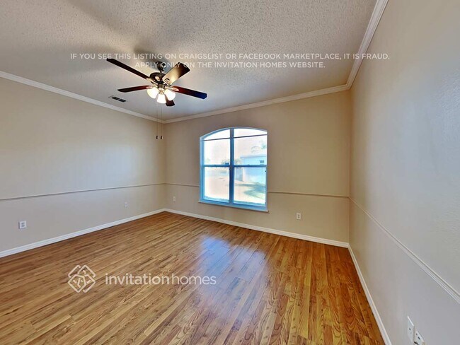 Foto del edificio - 31602 Loch Aline Dr