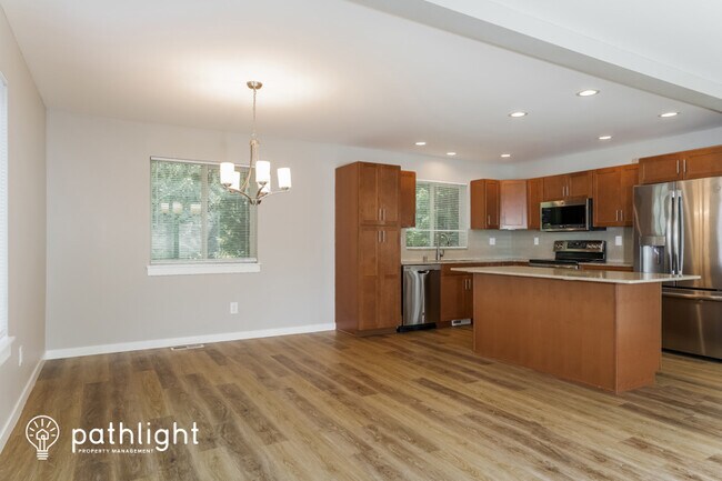 Building Photo - 4034 Ne Luxury Lane