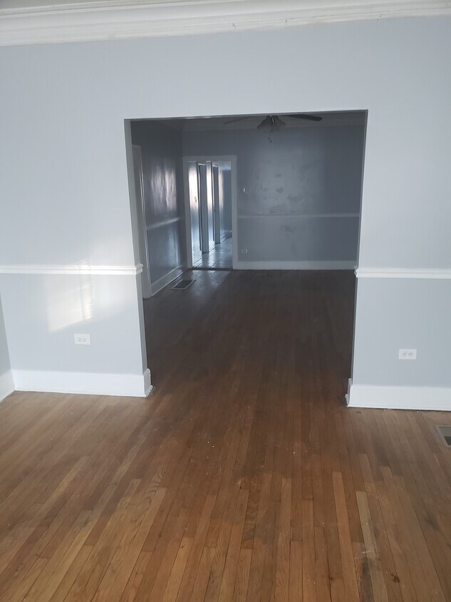 9609 S Euclid Ave, Chicago, IL 60617 House Rental in Chicago, IL