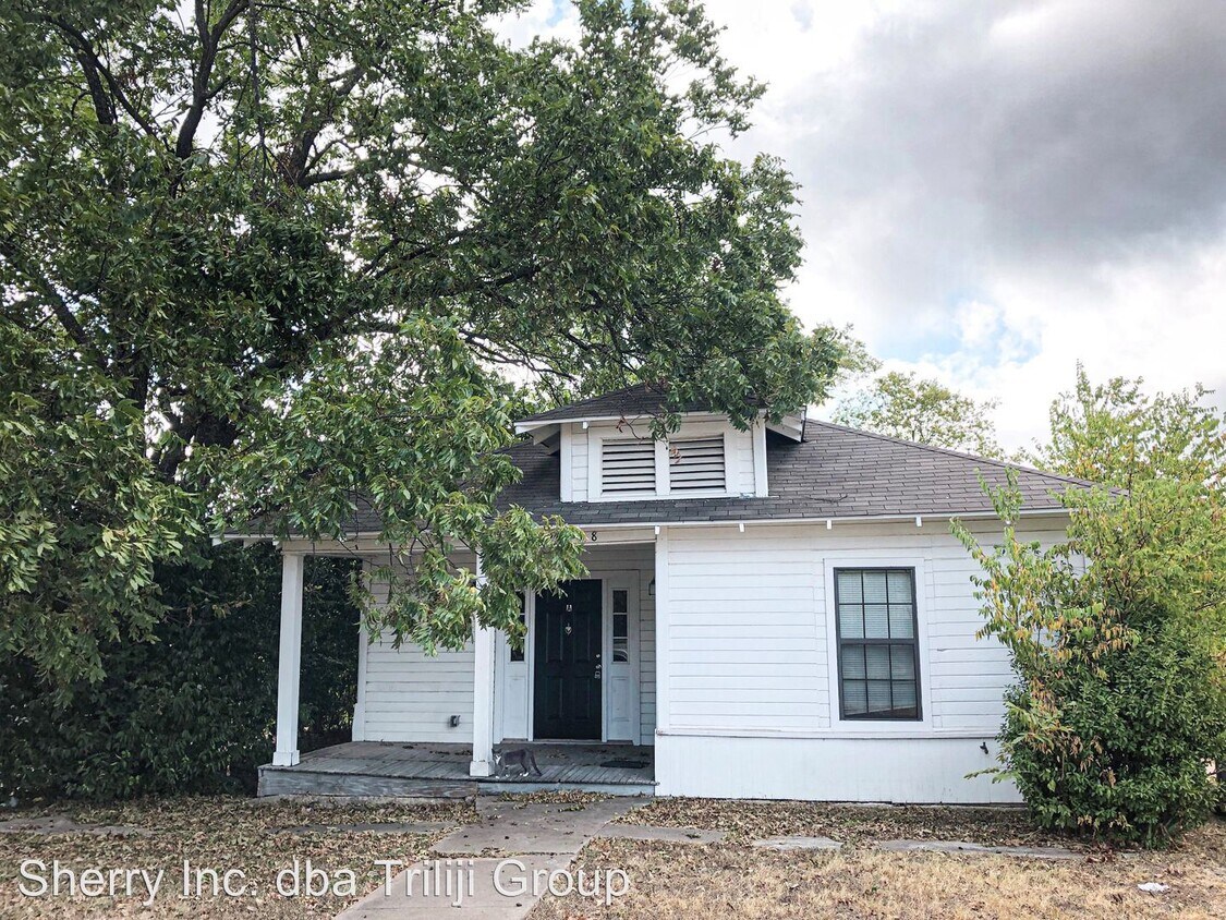 Foto principal - 2208 Cumberland Ave