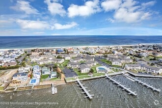 Building Photo - 113 Wharfside Dr