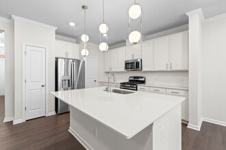 Building Photo - 6017 Grey Colt Wy