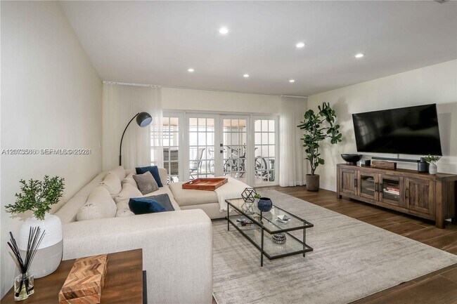 Foto del edificio - 16509 Fox Den Ct