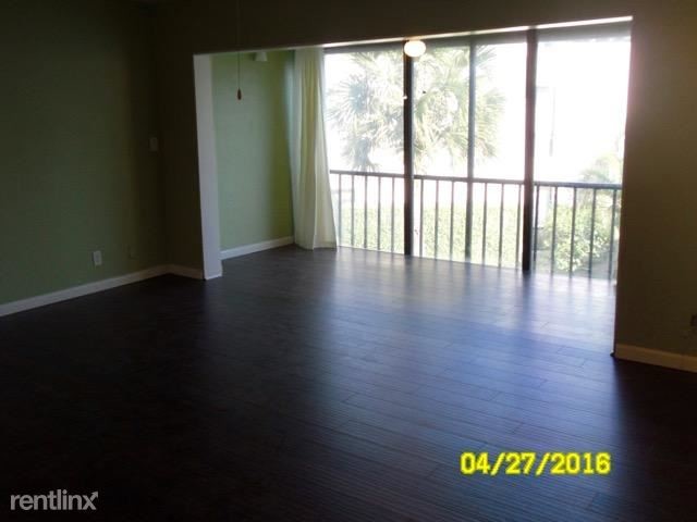 Building Photo - 2395 Jaeger Dr