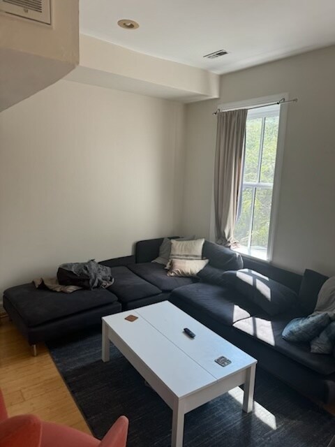 Foto del edificio - 909 O St NW