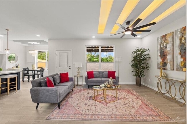 Building Photo - 5516 N Crown Pt