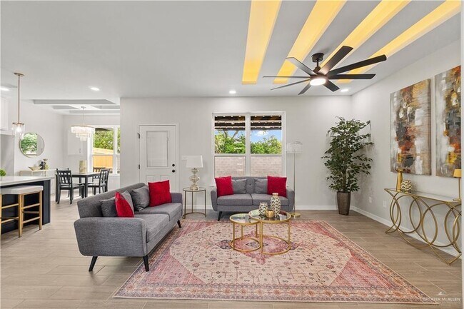 Foto del edificio - 5516 N Crown Pt