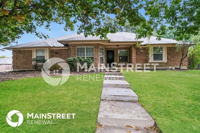 Building Photo - 1316 Spyglass Dr