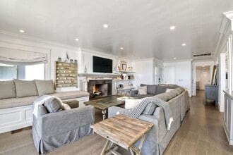 Building Photo - 3636 Carlsbad Blvd