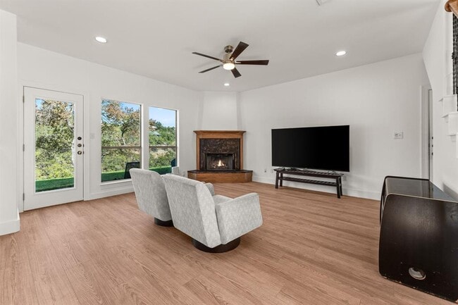 Foto del edificio - 14000 Saskatchewan Dr