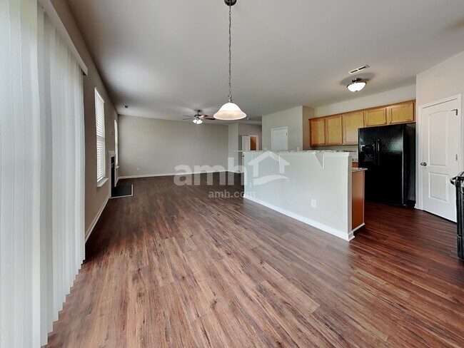 Building Photo - 116 Habersham Ct