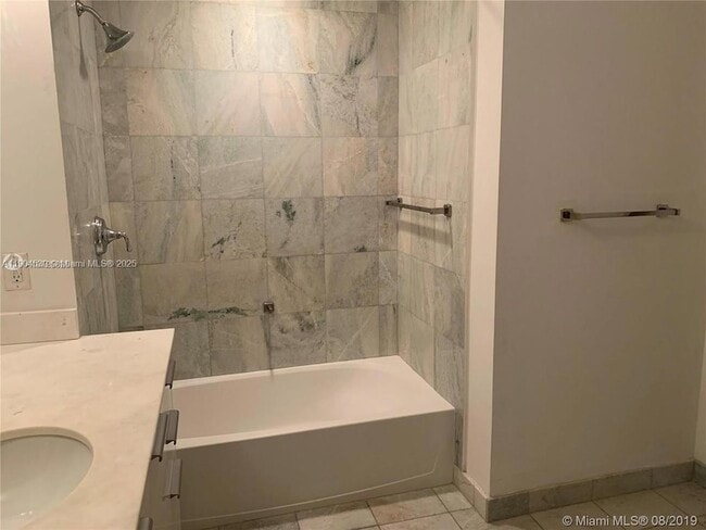 Building Photo - 1050 Brickell Ave