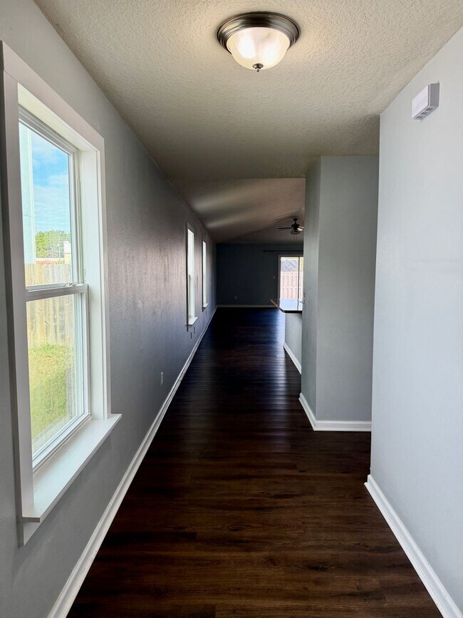 Foto del edificio - 3/2 GREAT location